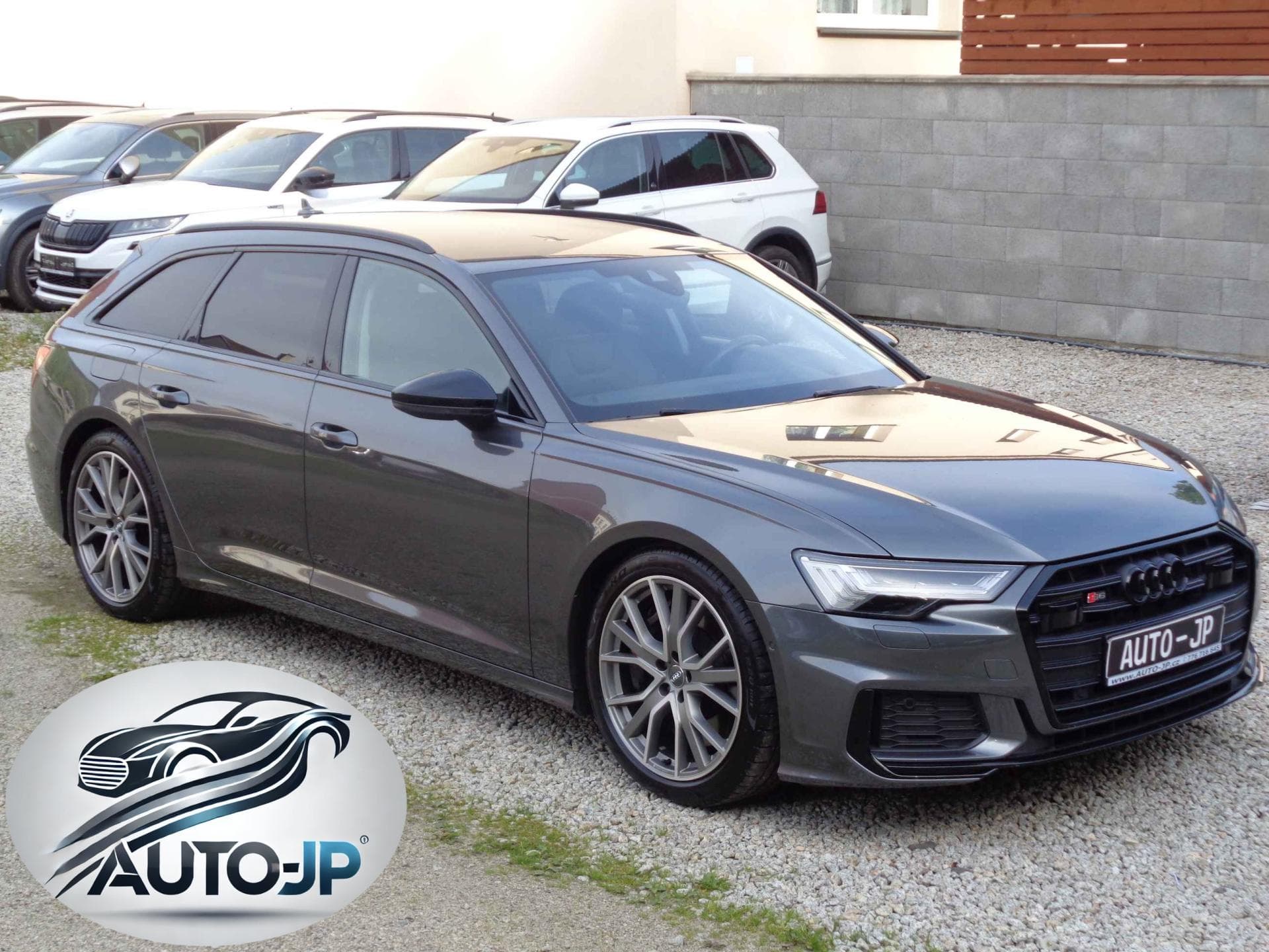 Audi S6