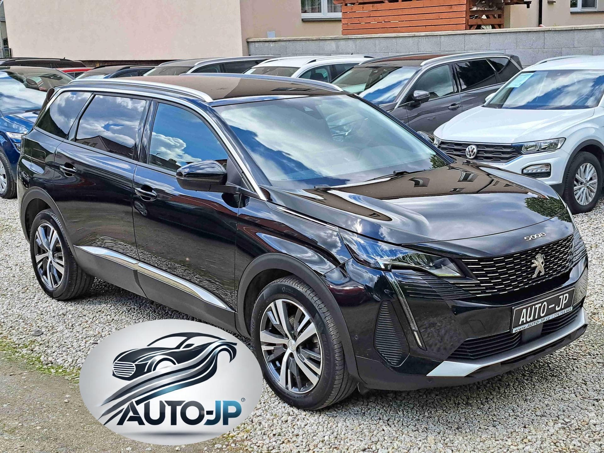 2023 Peugeot 5008