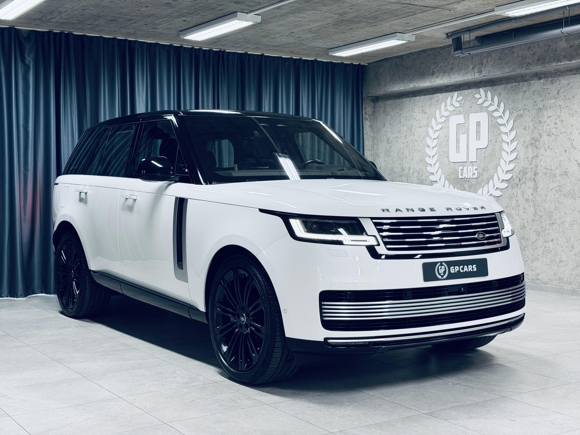 Land Rover RANGE ROVER