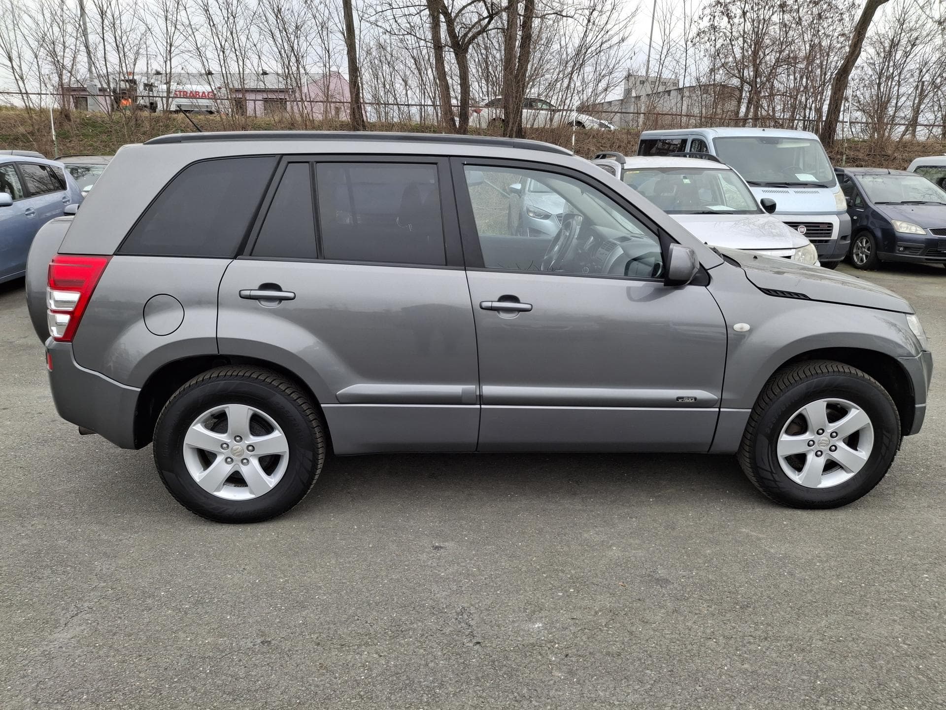 Suzuki Grand Vitara 2.0 benzin 4x4