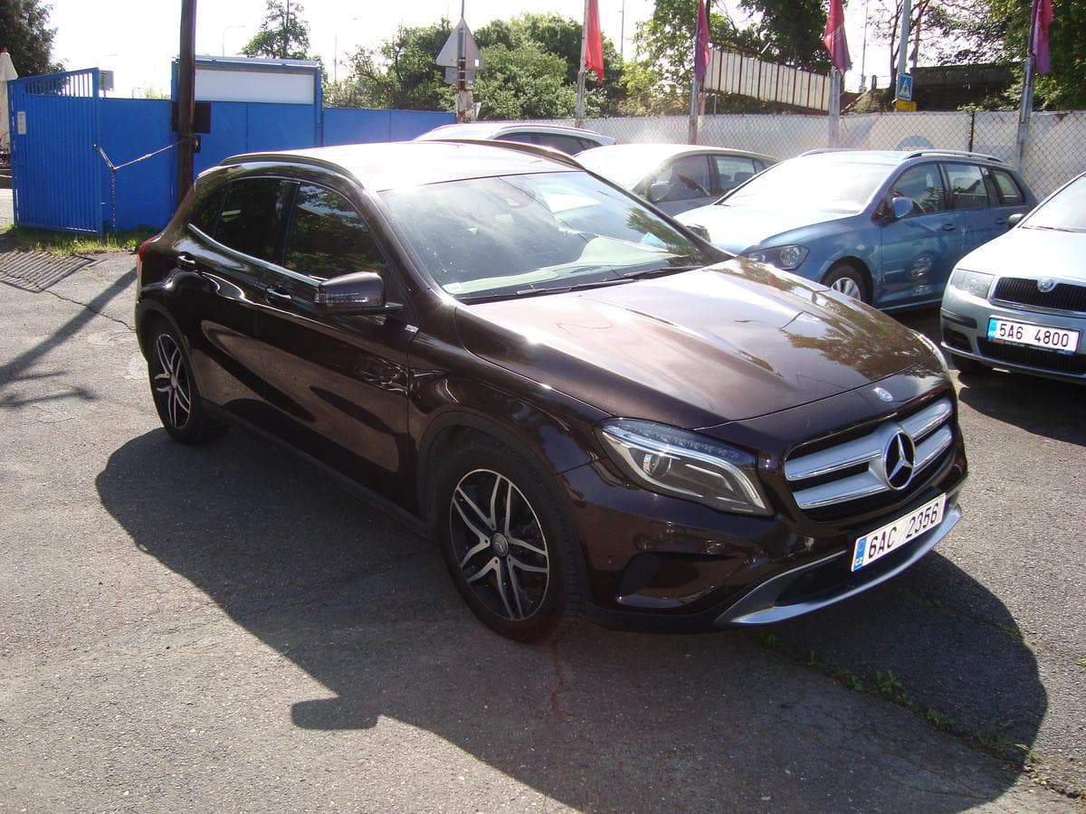 Mercedes-Benz GLA 220CDi,4-Matic,1.Maj.S.kn.,AUT