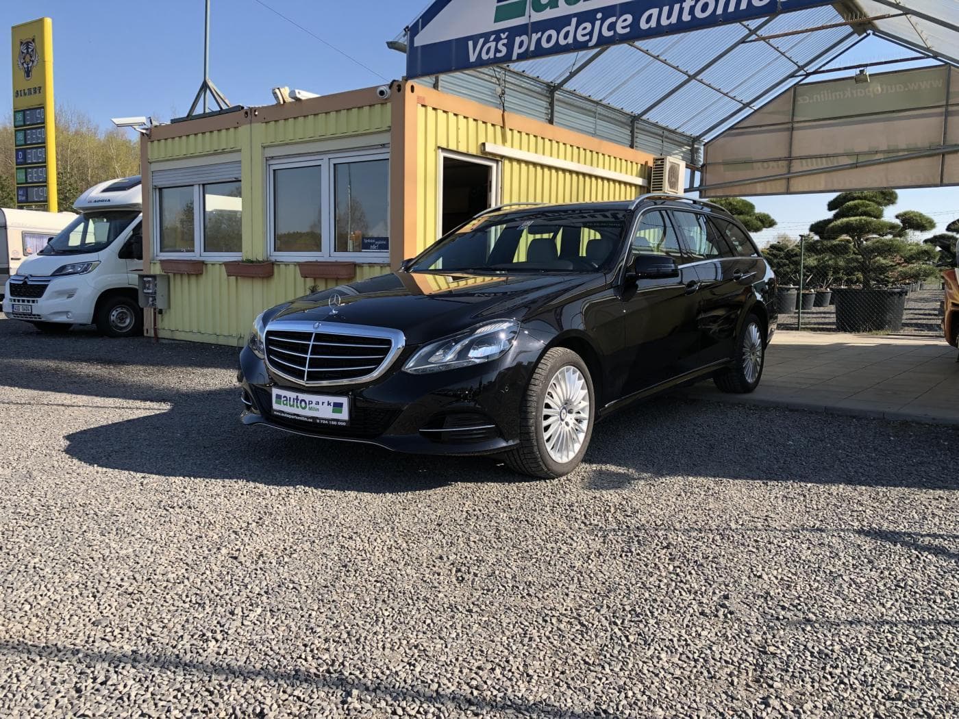 Mercedes-Benz Třídy E 2,1 200CDI -DPH DOSTUP. 3DNY