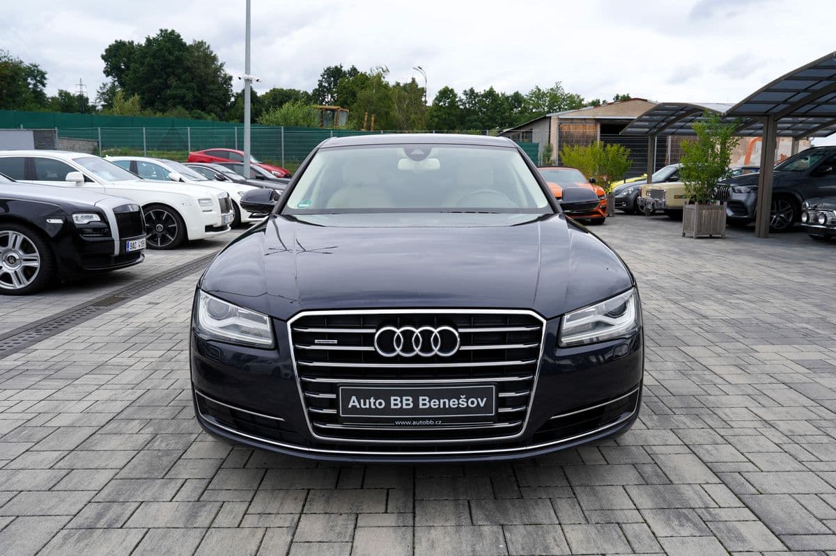 2015 Audi A8