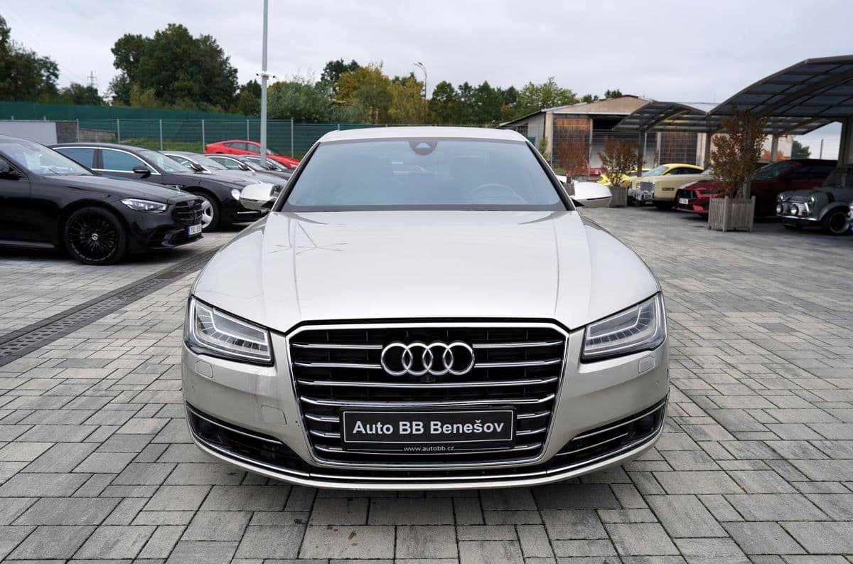 2014 Audi A8