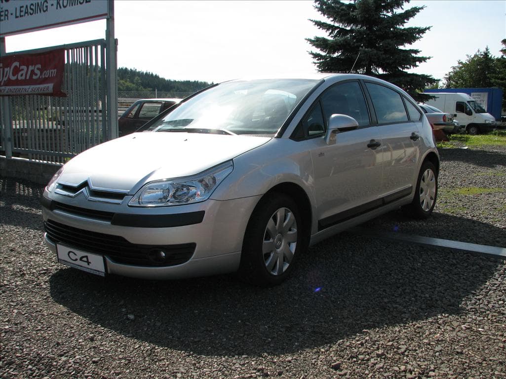 Citroën C4 1.4 16V Style ESP
