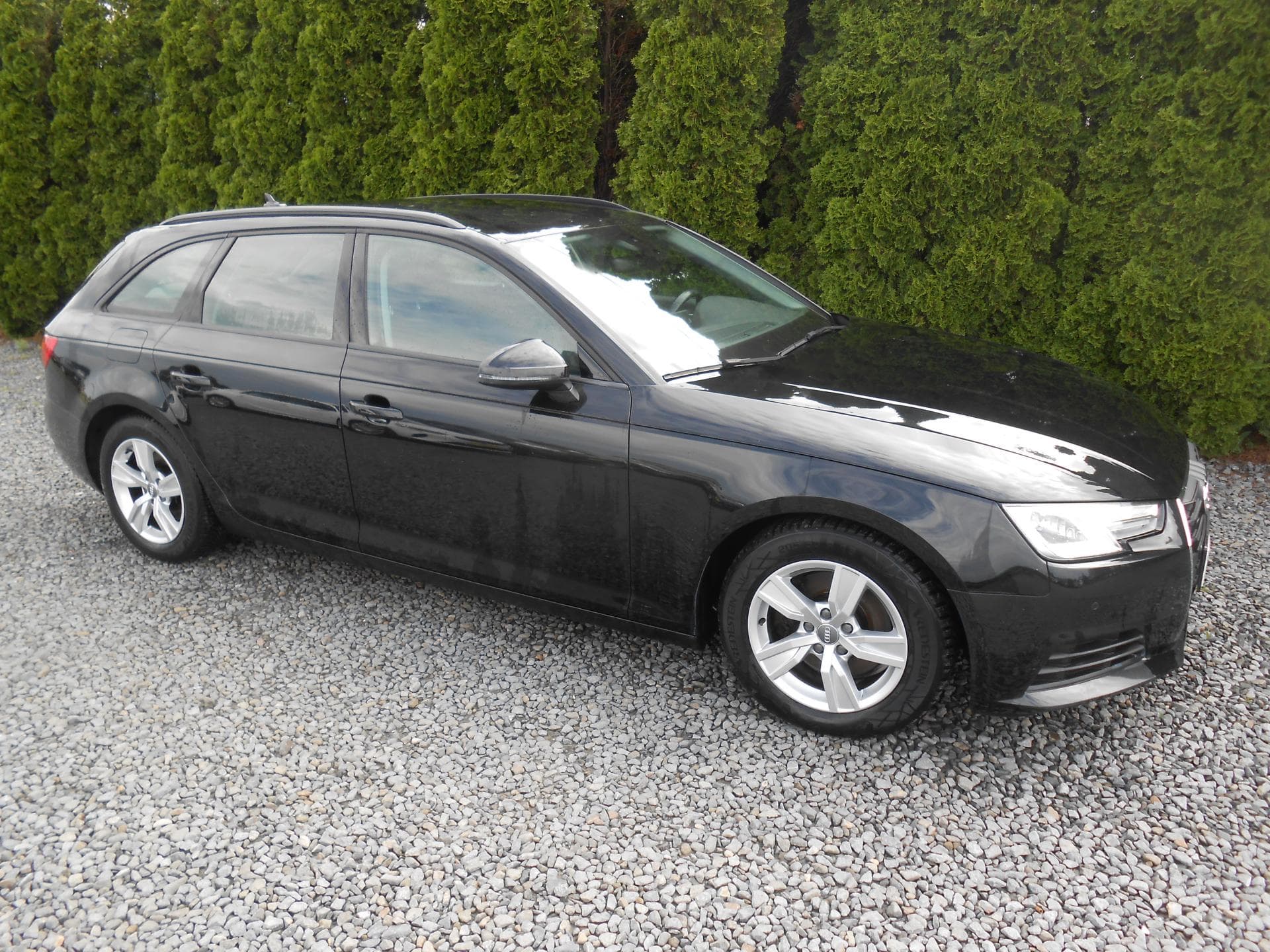 Audi A4 Avant 2.0TDi,LED,NAVI, 110KW,DSG