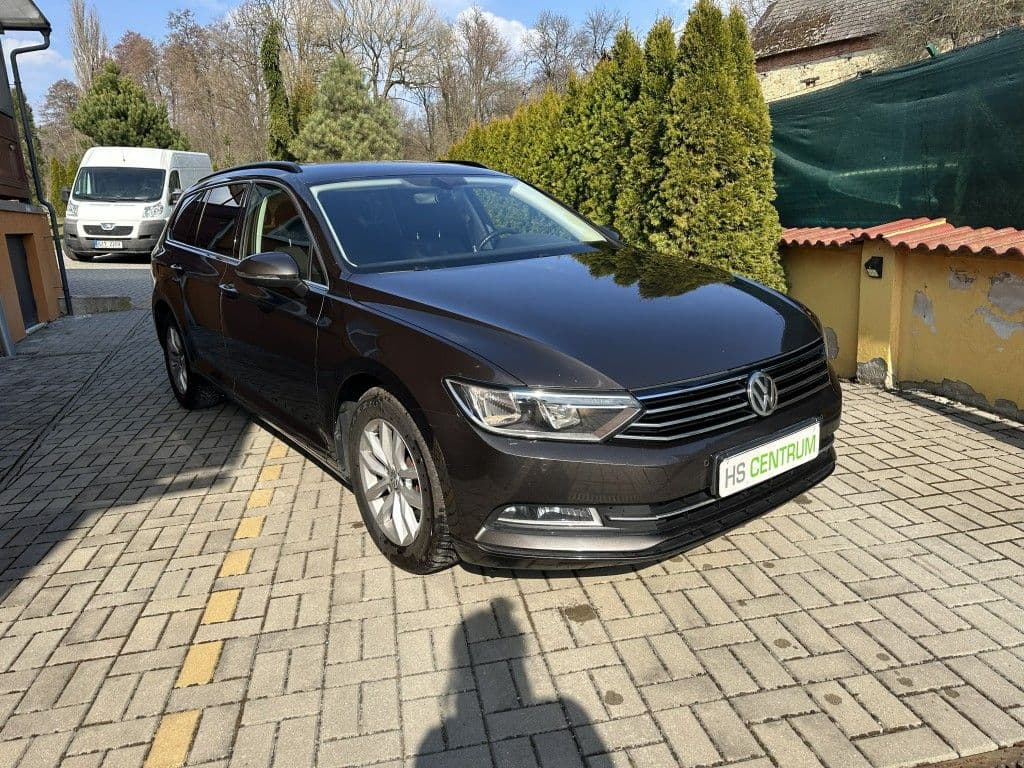 2015 Volkswagen PASSAT