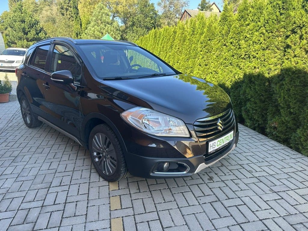 2016 Suzuki S-CROSS