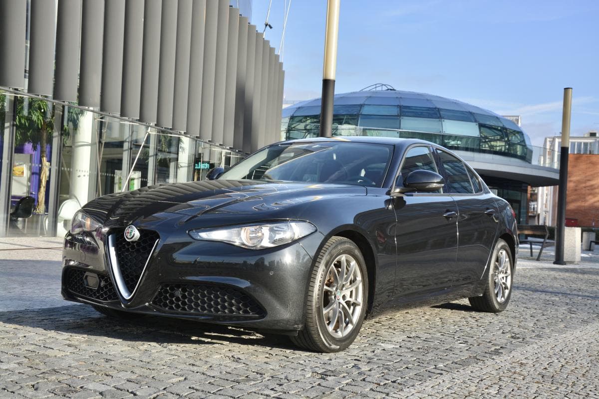 Alfa Romeo Giulia 2.2 jTDm Super Business plus A