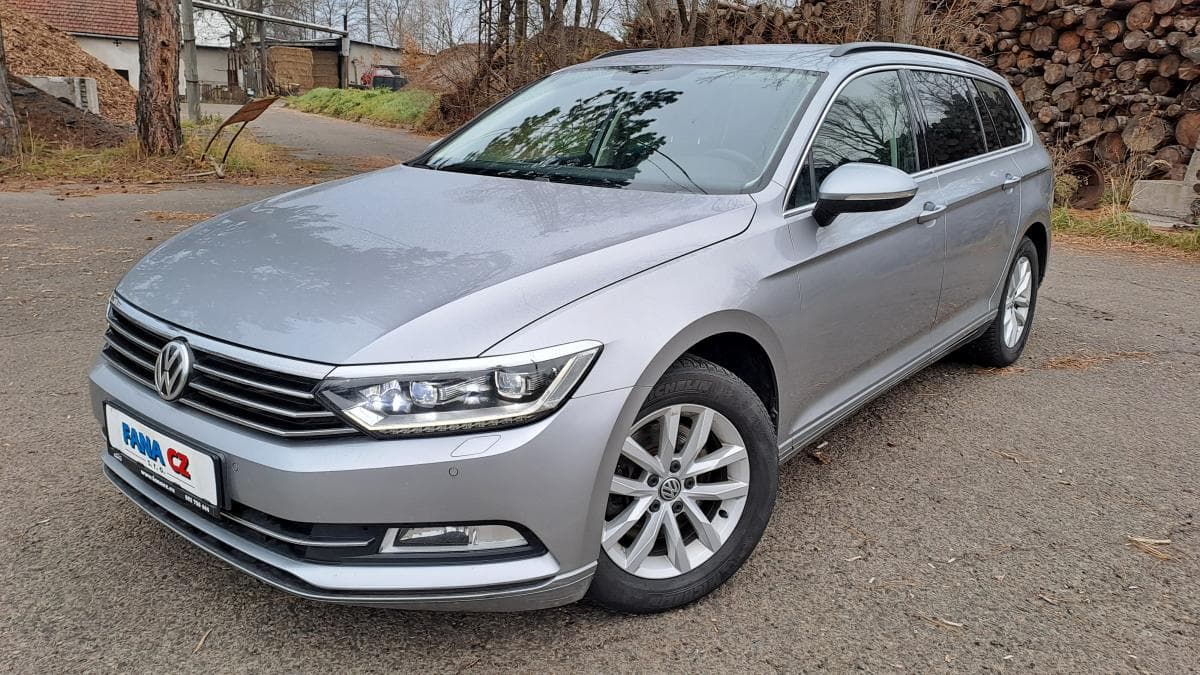 2018 Volkswagen PASSAT