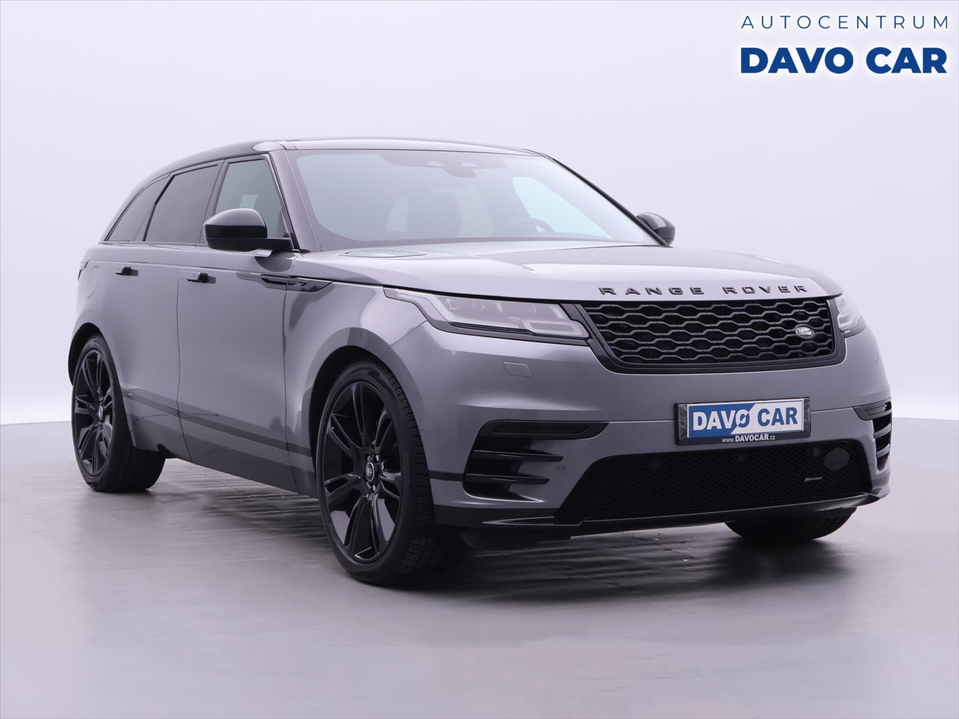 Land Rover Range Rover Velar 3,0 221 kW R-Dynamic SE Velar