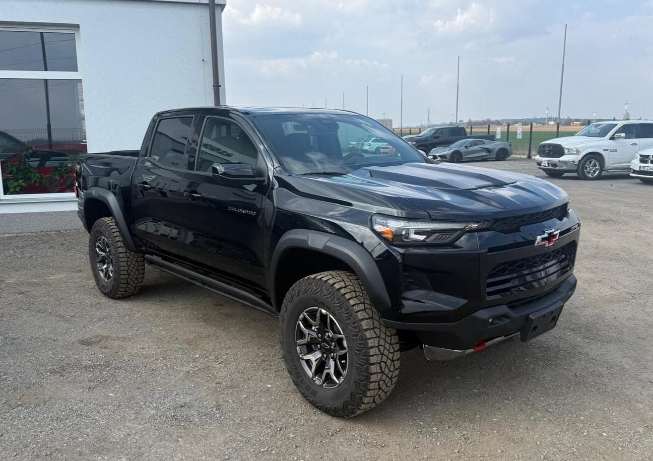 Chevrolet COLORADO