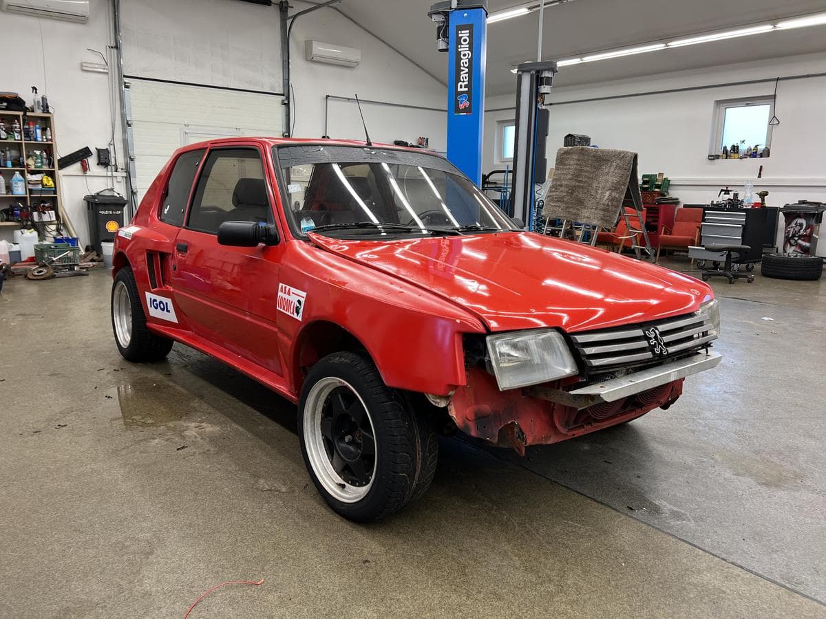 1989 Peugeot 205
