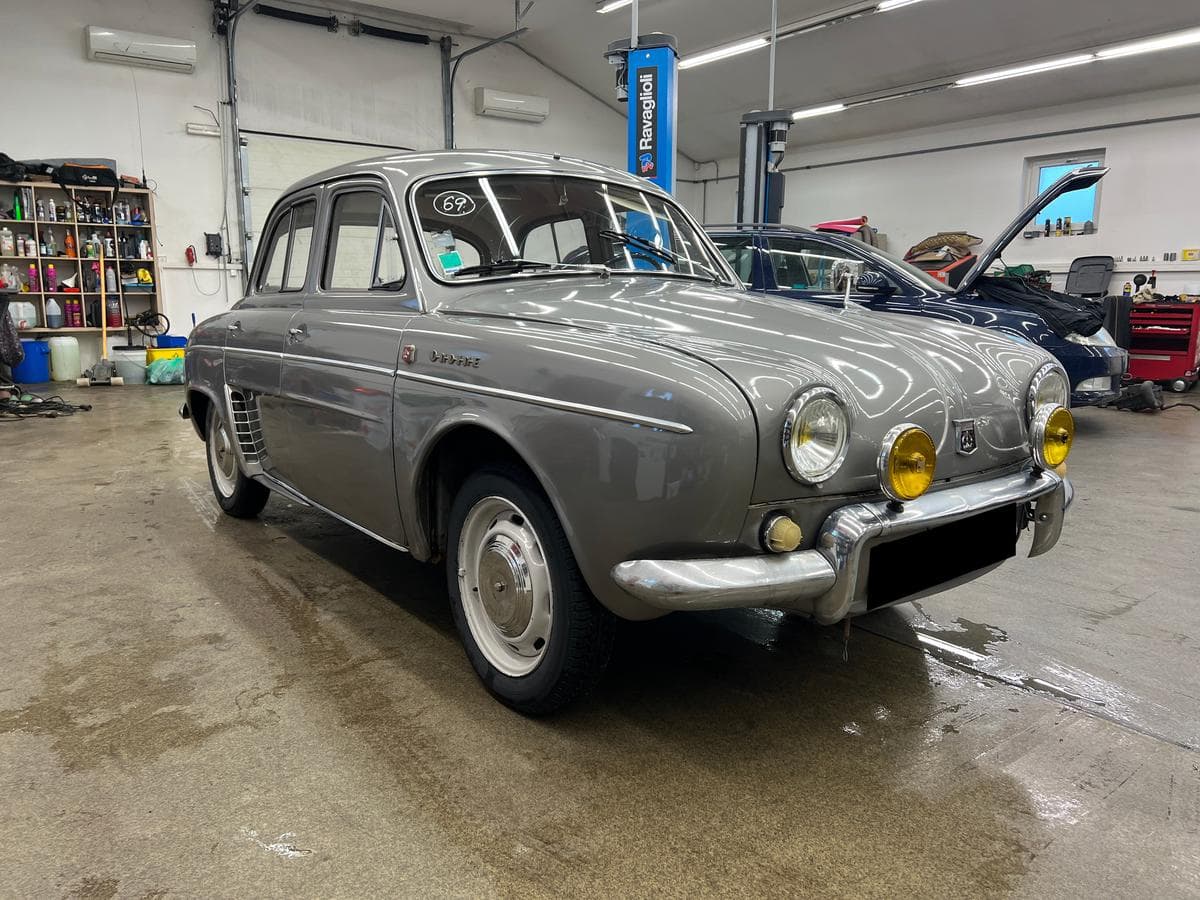 Renault Ostatní Dauphine ondine R1090