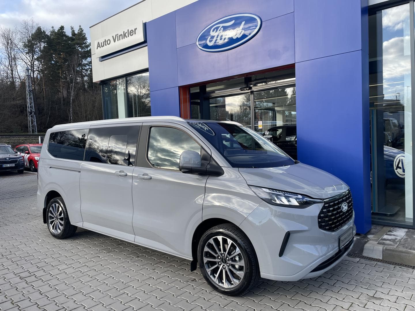 2026 Ford TOURNEO