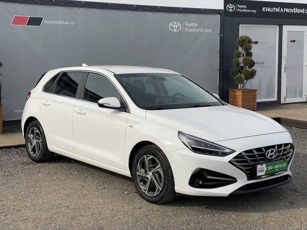 2022 Hyundai i30