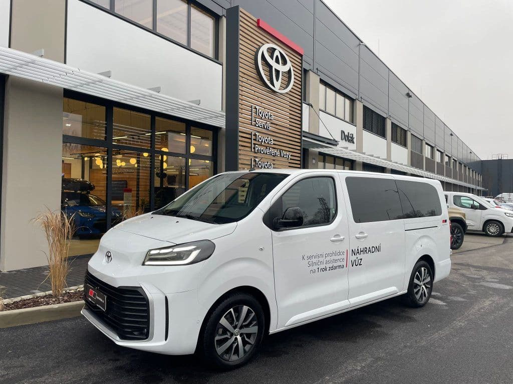 2025 Toyota PROACE