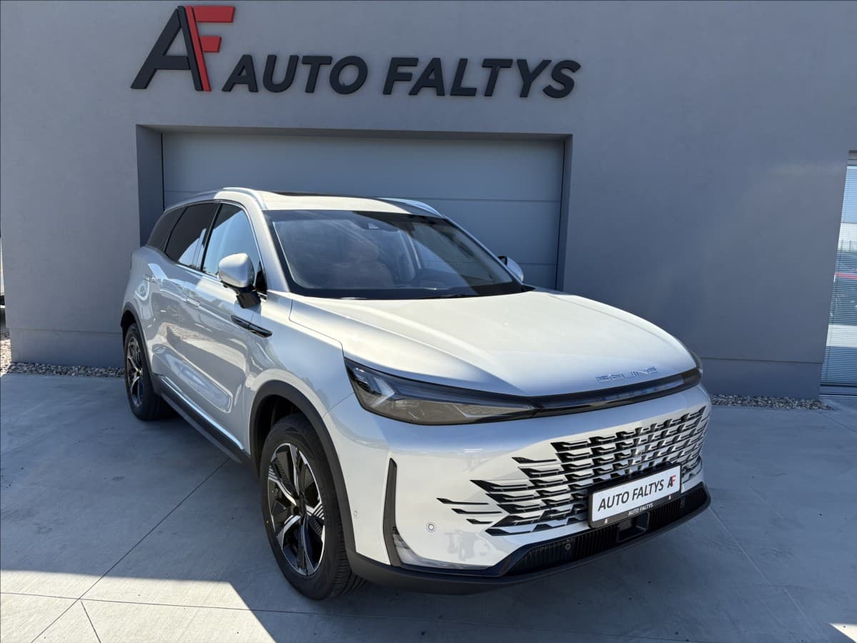 BAIC X7 1,5 T 138 KW AUTOMAT PANO NOVÉ