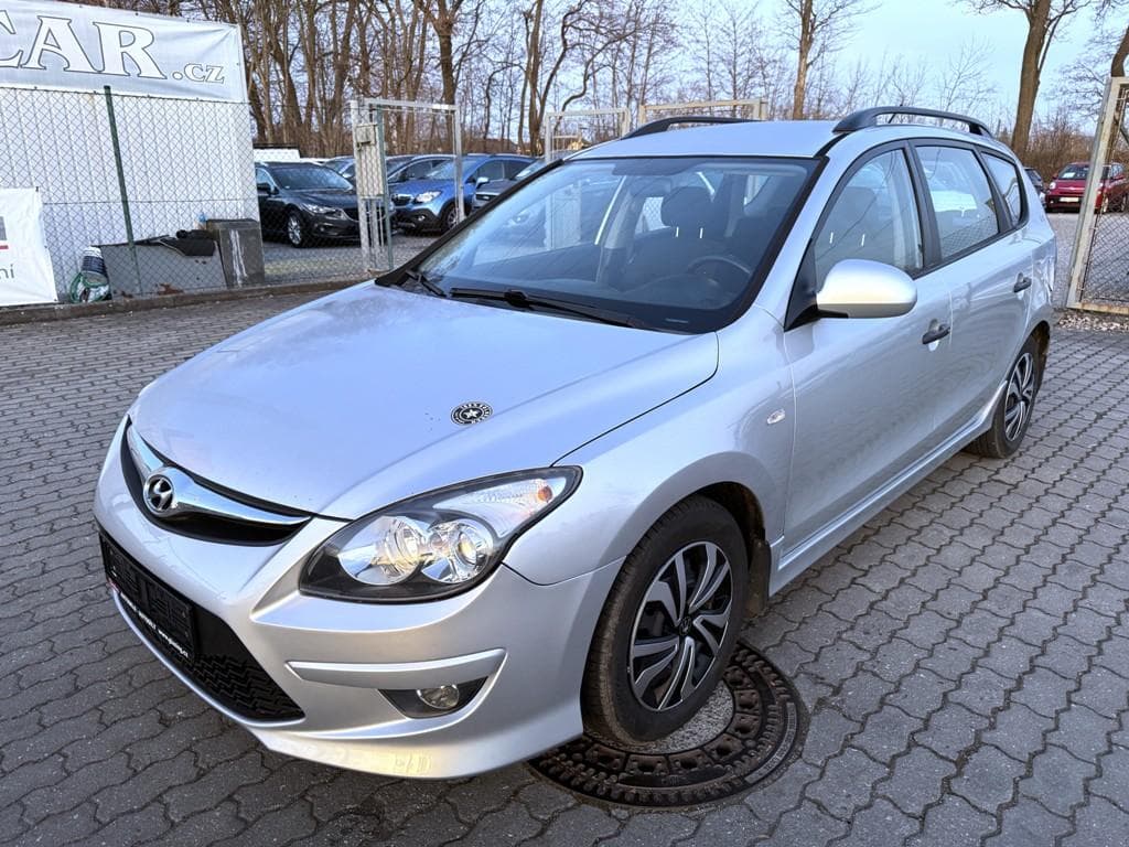 2012 Hyundai i30
