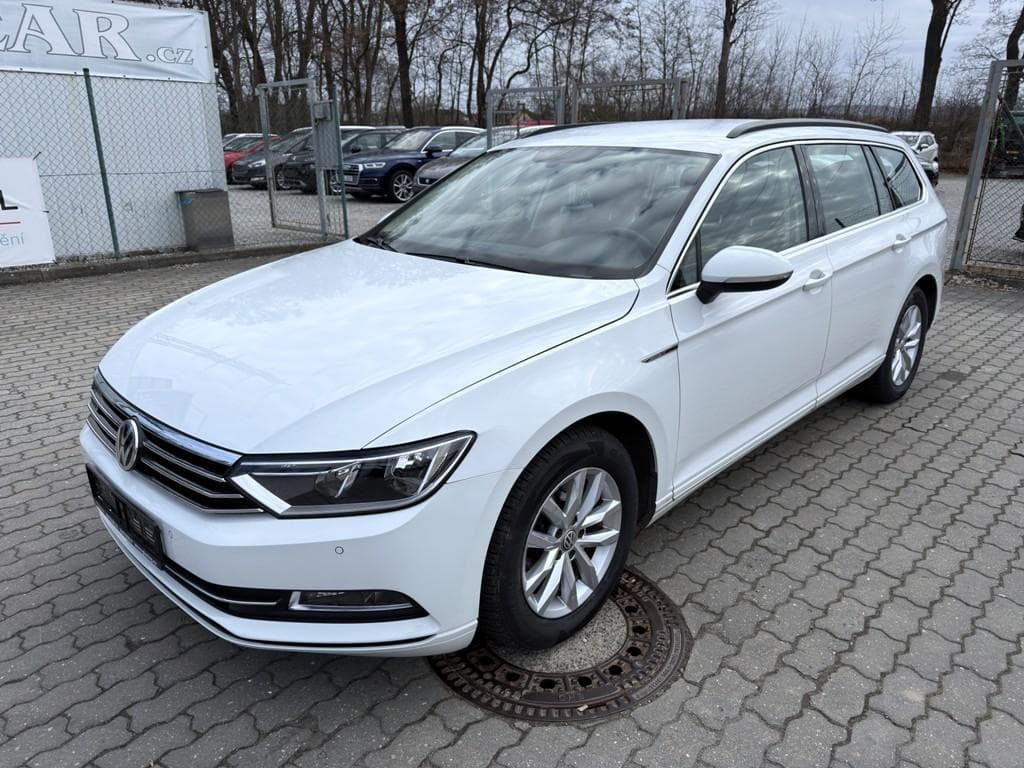 2017 Volkswagen PASSAT