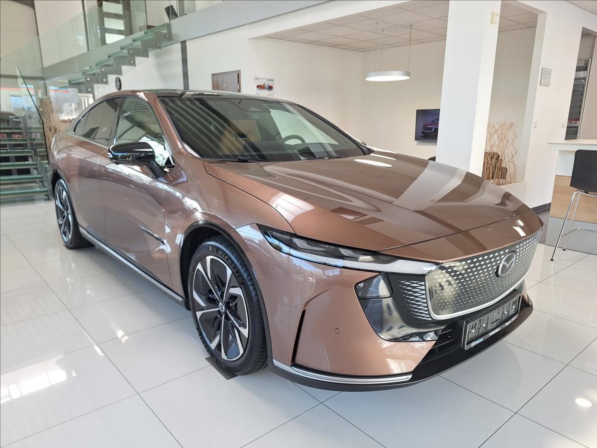 Mazda 6e