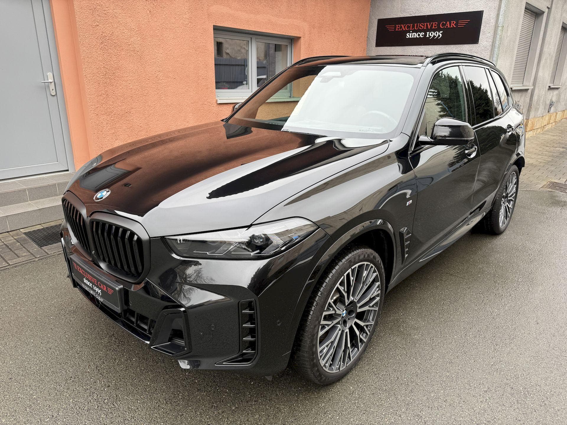 2025 BMW X5