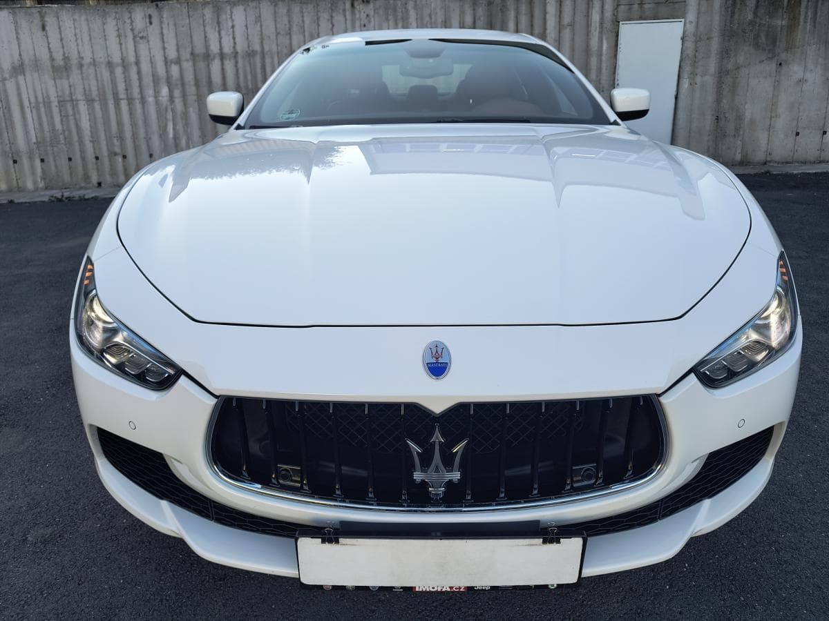 Maserati GHIBLI