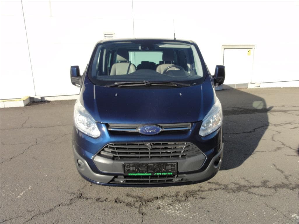2014 Ford Tourneo