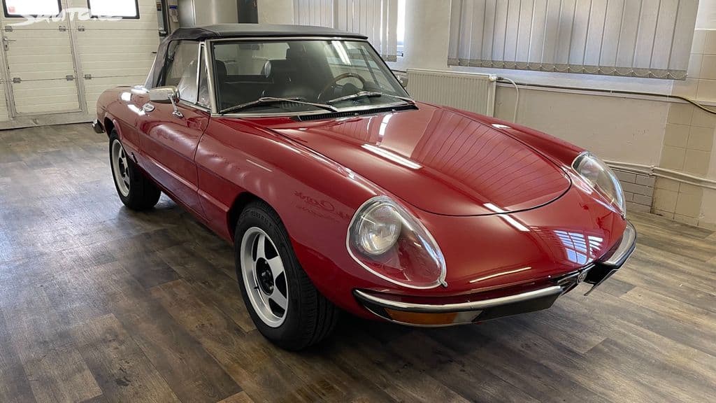 Alfa Romeo Spider 2.0 94KW RV1985 Veterán