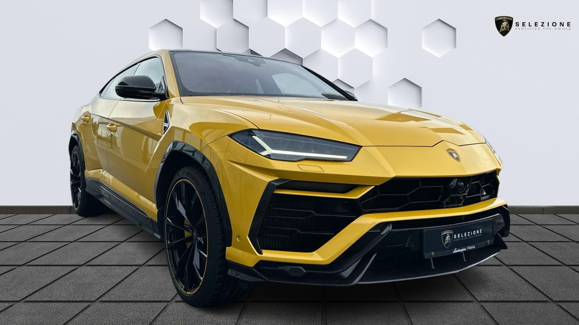 Lamborghini URUS