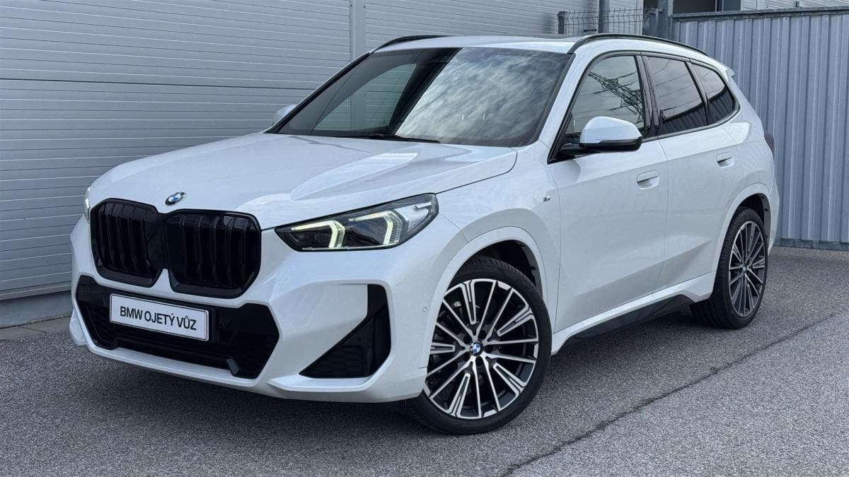 2023 BMW X1