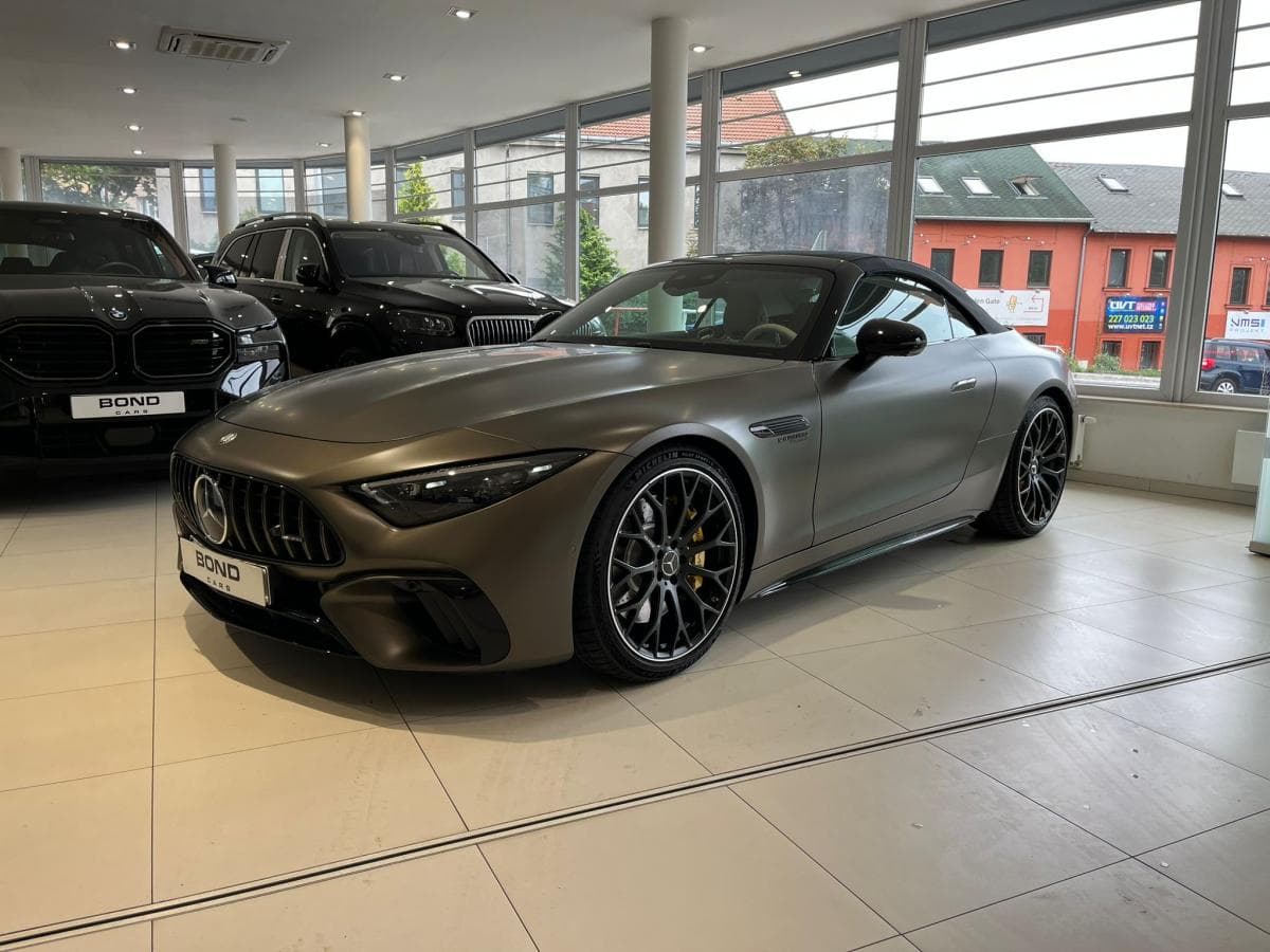 Mercedes-Benz SL 63 AMG 4M+/ Burmester /AMG Dyn