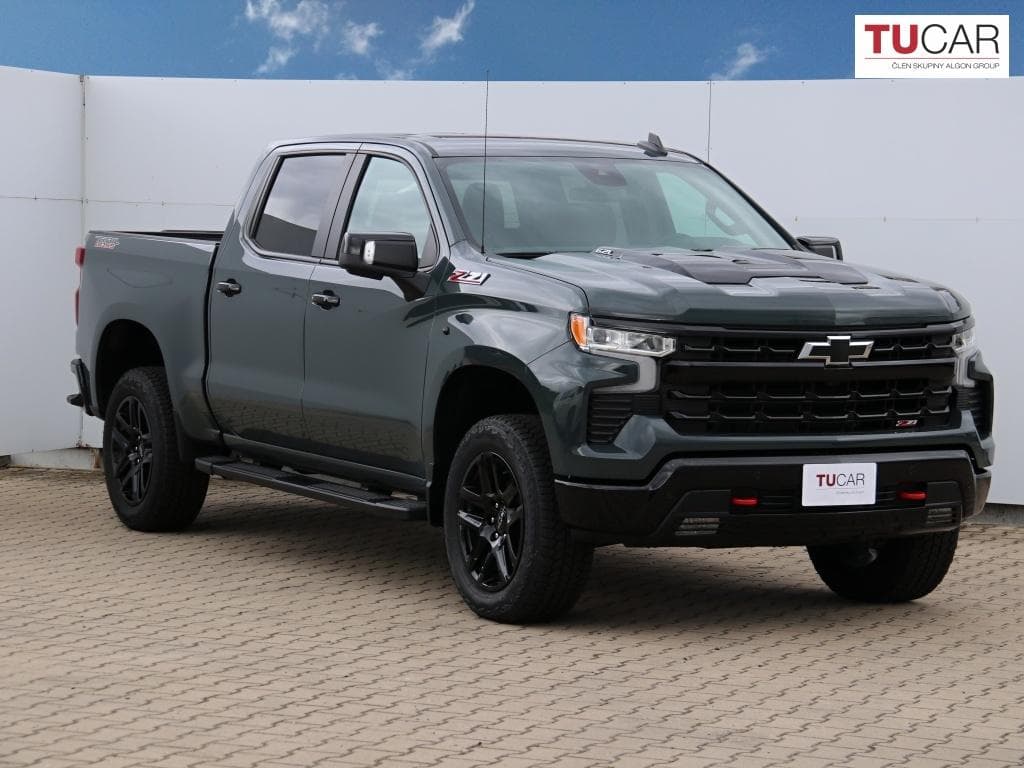 Chevrolet SILVERADO