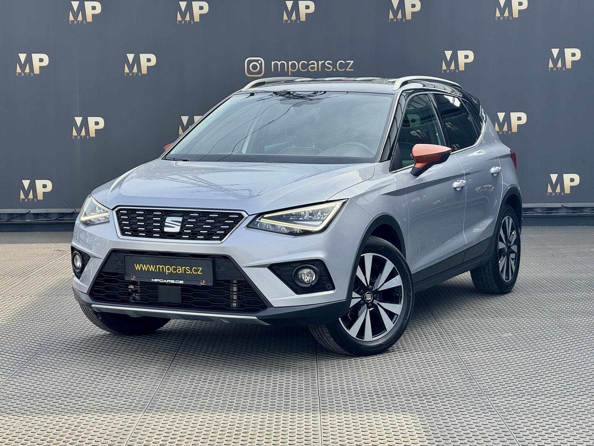 Seat ARONA