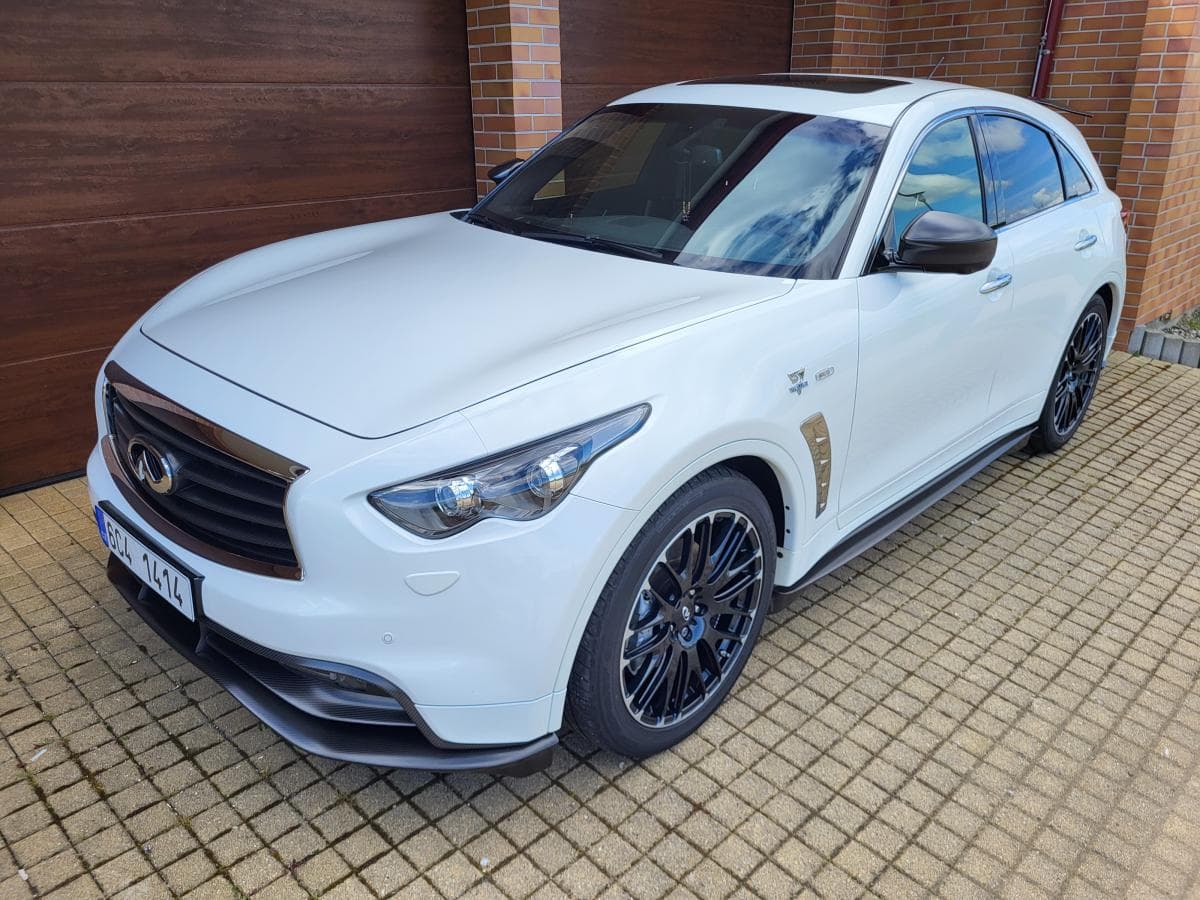 Infiniti FX