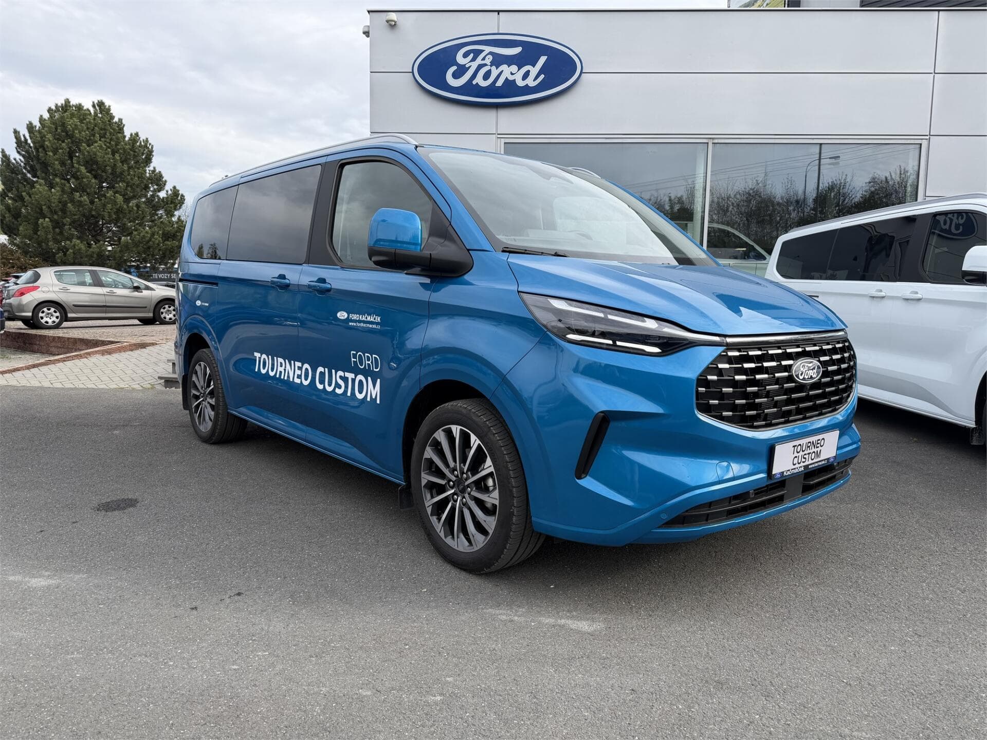 Ford TOURNEO