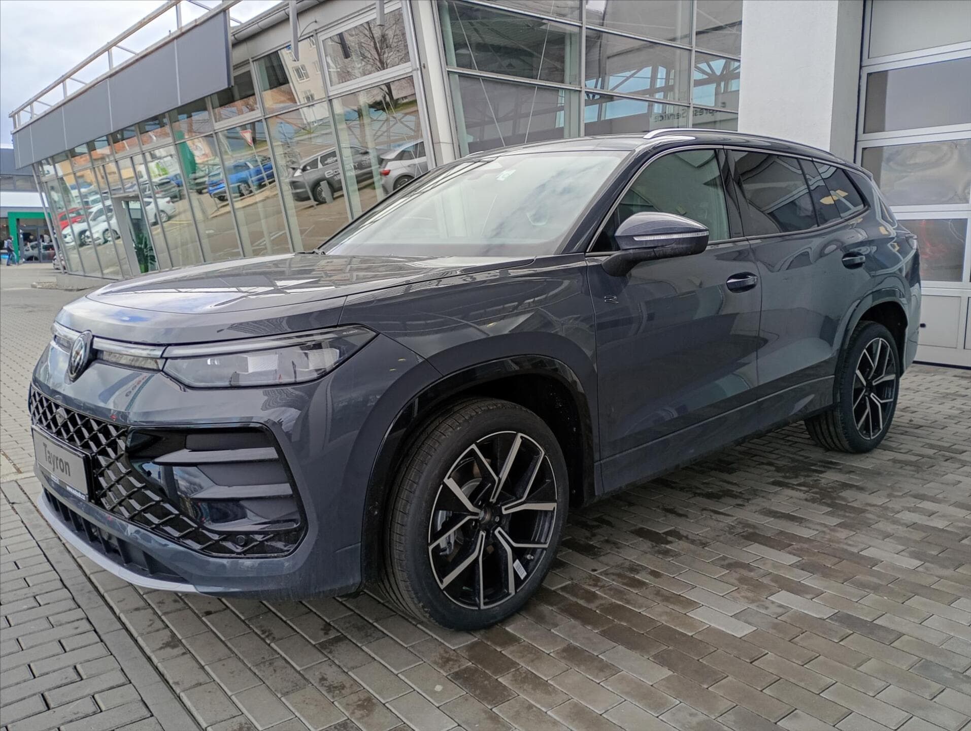 Volkswagen TAYRON