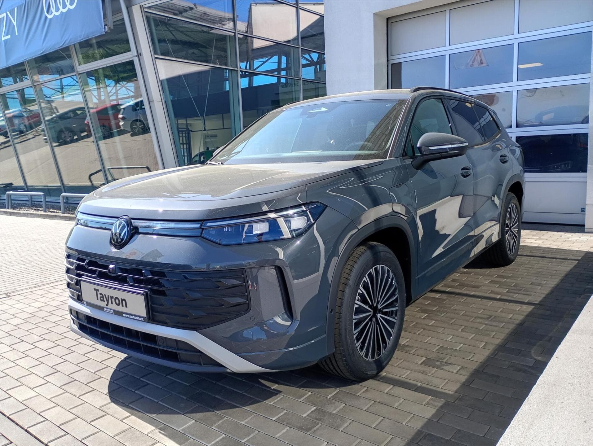 Volkswagen TAYRON