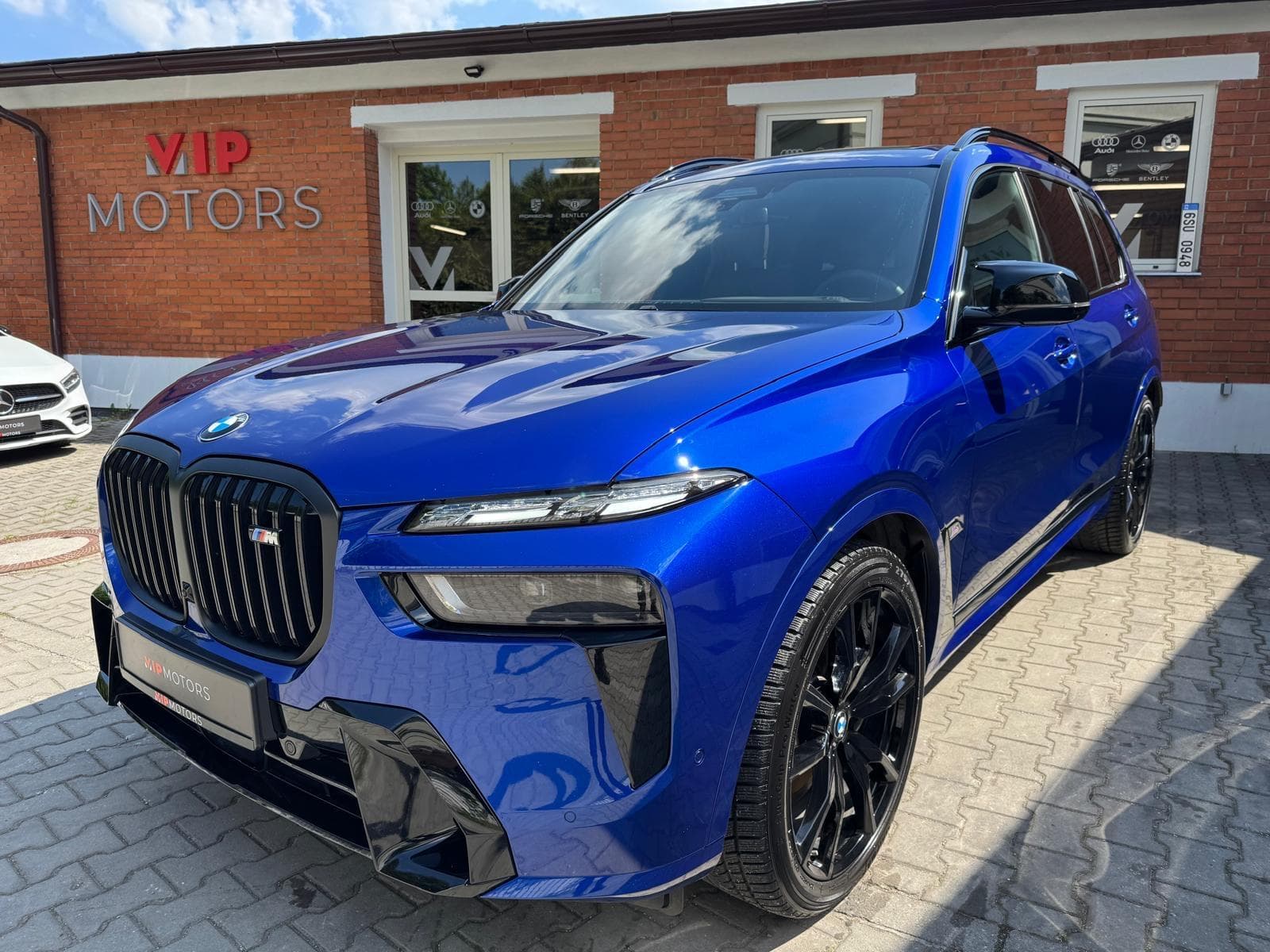 2024 BMW X7