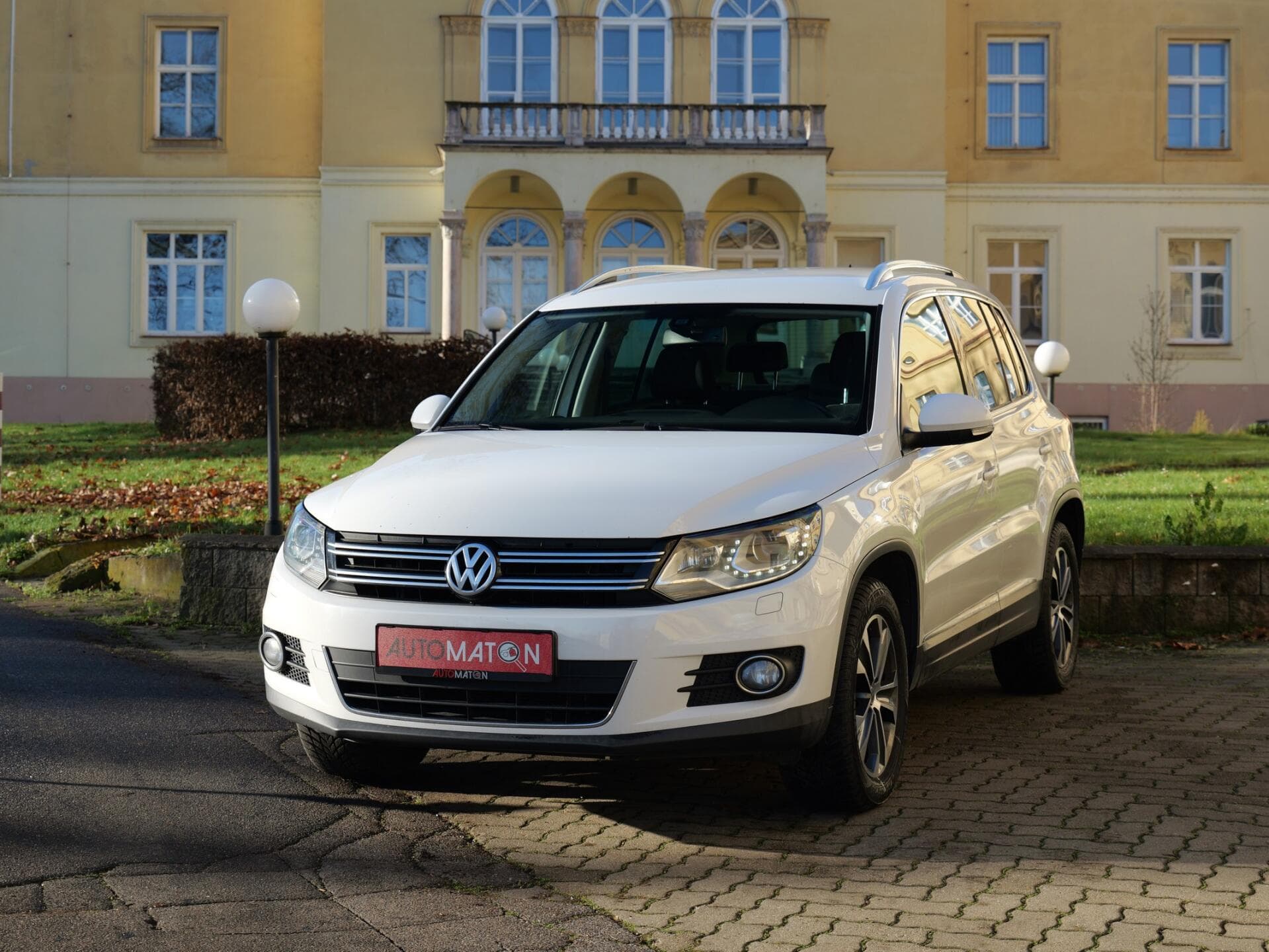 2012 Volkswagen TIGUAN