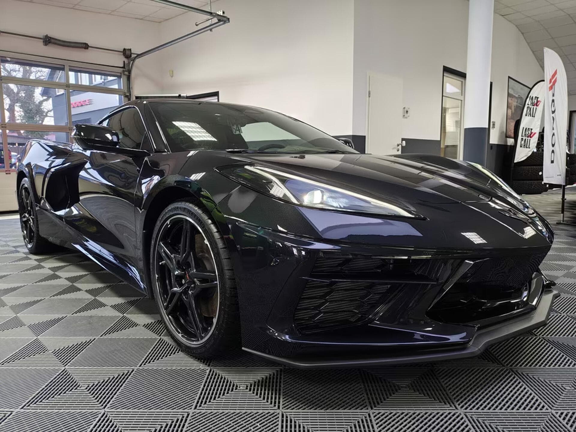 Chevrolet CORVETTE