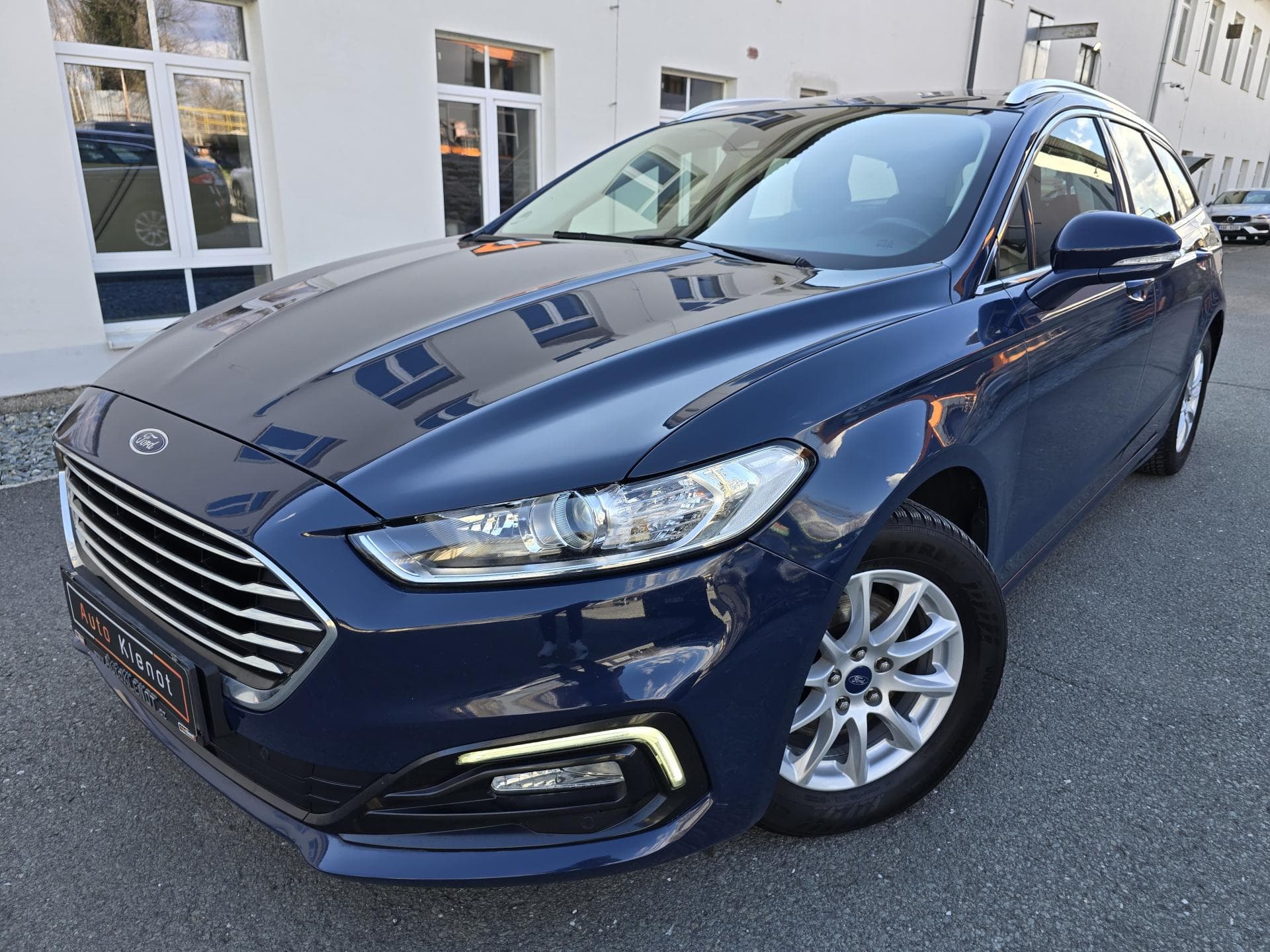 2020 Ford MONDEO