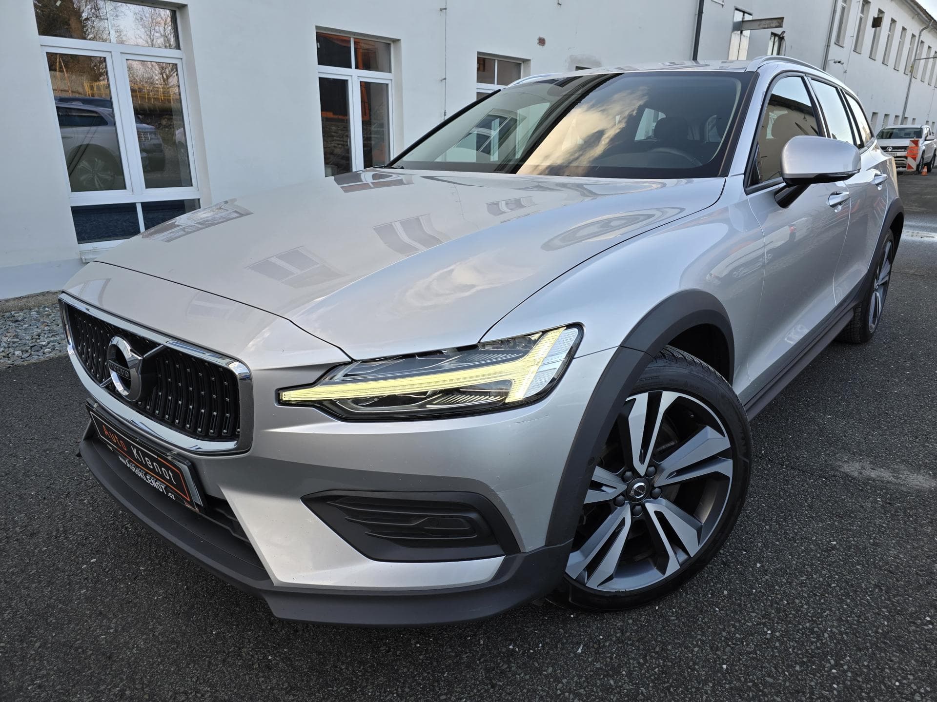 2021 Volvo V60