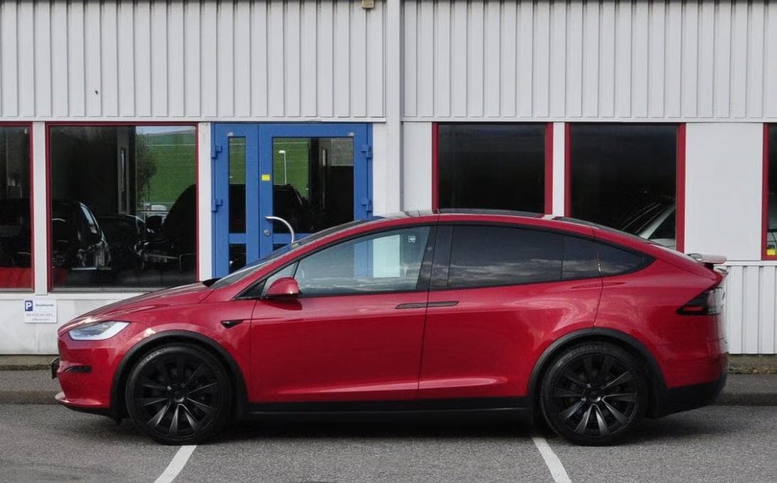 2022 Tesla MODEL X