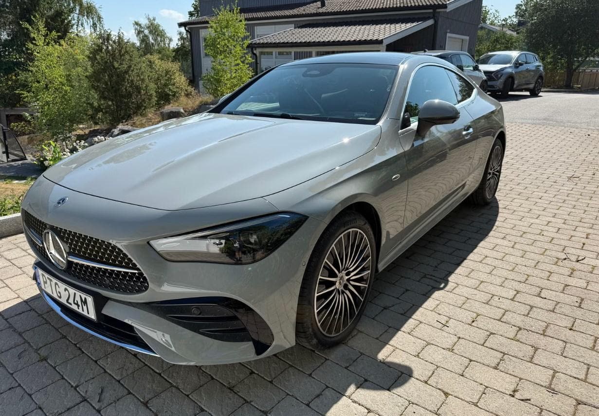 Mercedes-Benz CLE 300 e Coupé AMG 360k Panorama