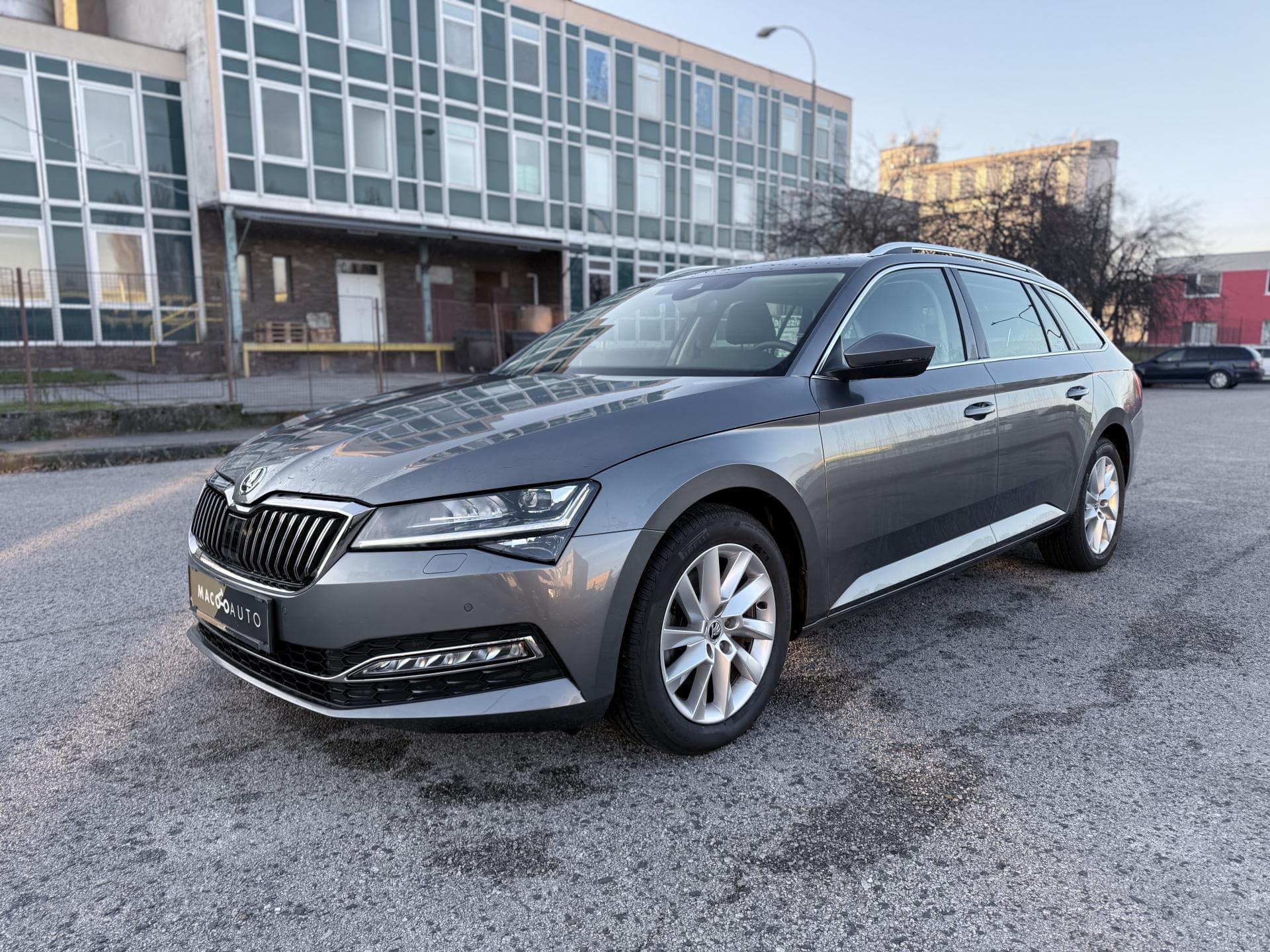 Škoda SUPERB