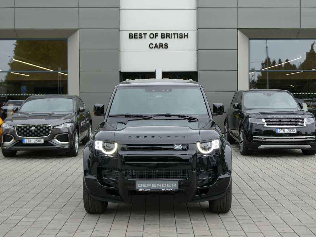 2025 Land Rover DEFENDER