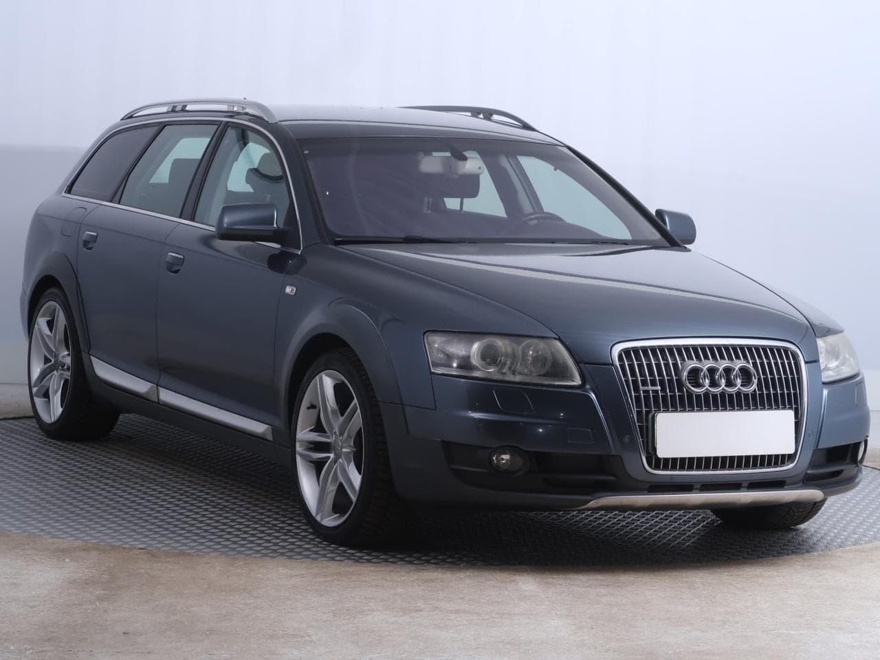 Audi A6 Allroad 3.0 TDI 171kW kombi