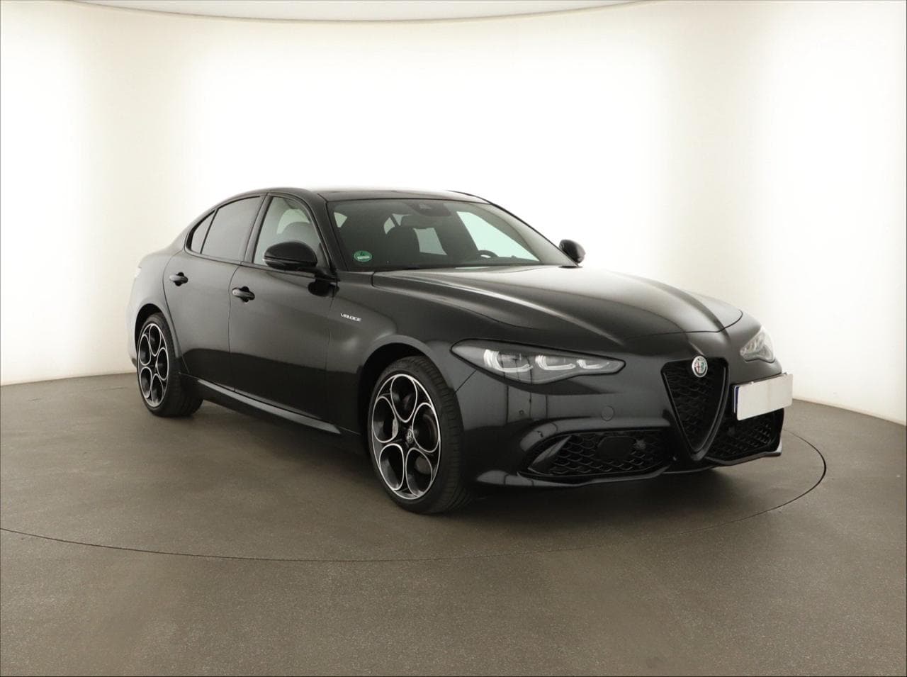 2024 Alfa Romeo GIULIA