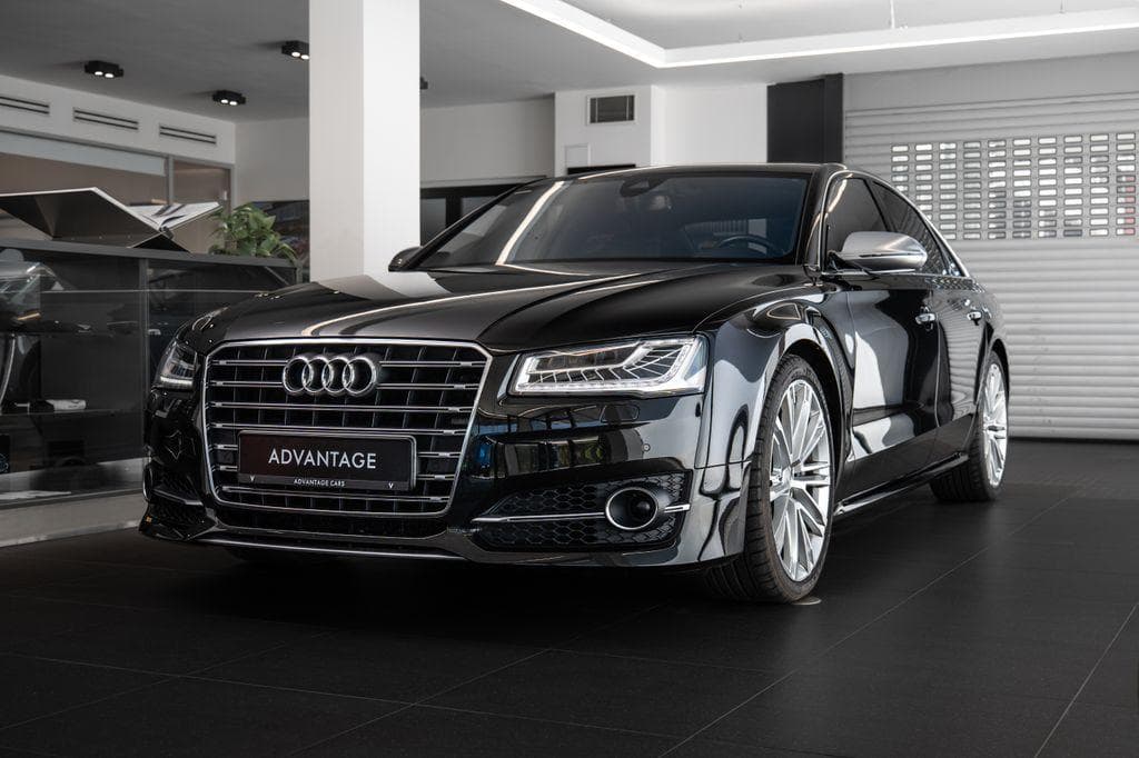 2016 Audi S8